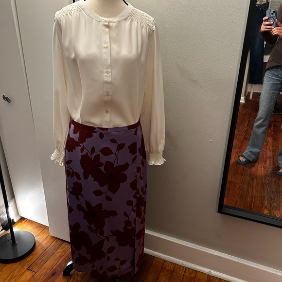 Vibrant Ann Taylor Skirt Size 8 - Picture 10 of 10